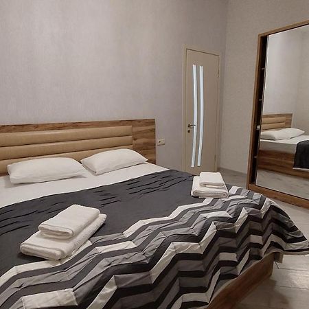 Elit Apartments Батуми Екстериор снимка