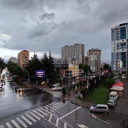 Elit Apartments Батуми Екстериор снимка