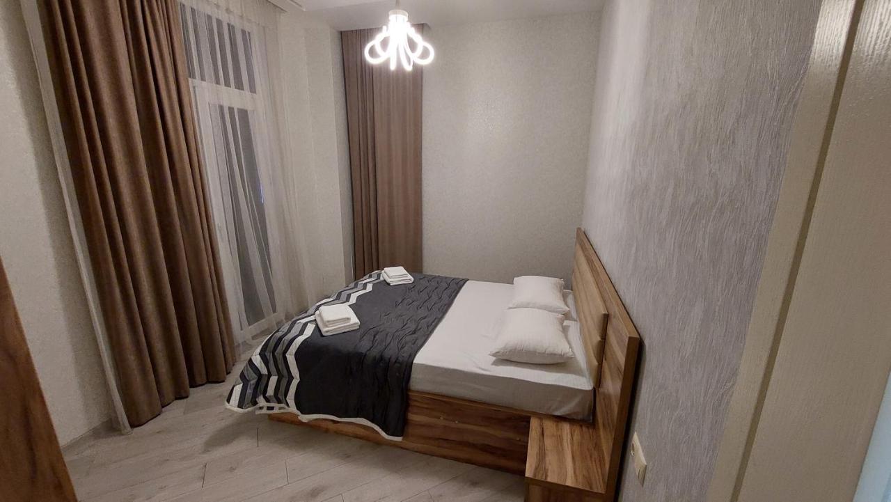Elit Apartments Батуми Екстериор снимка