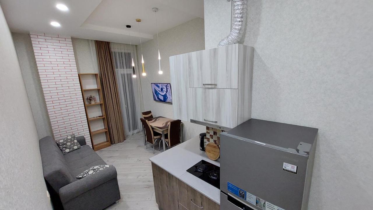 Elit Apartments Батуми Екстериор снимка