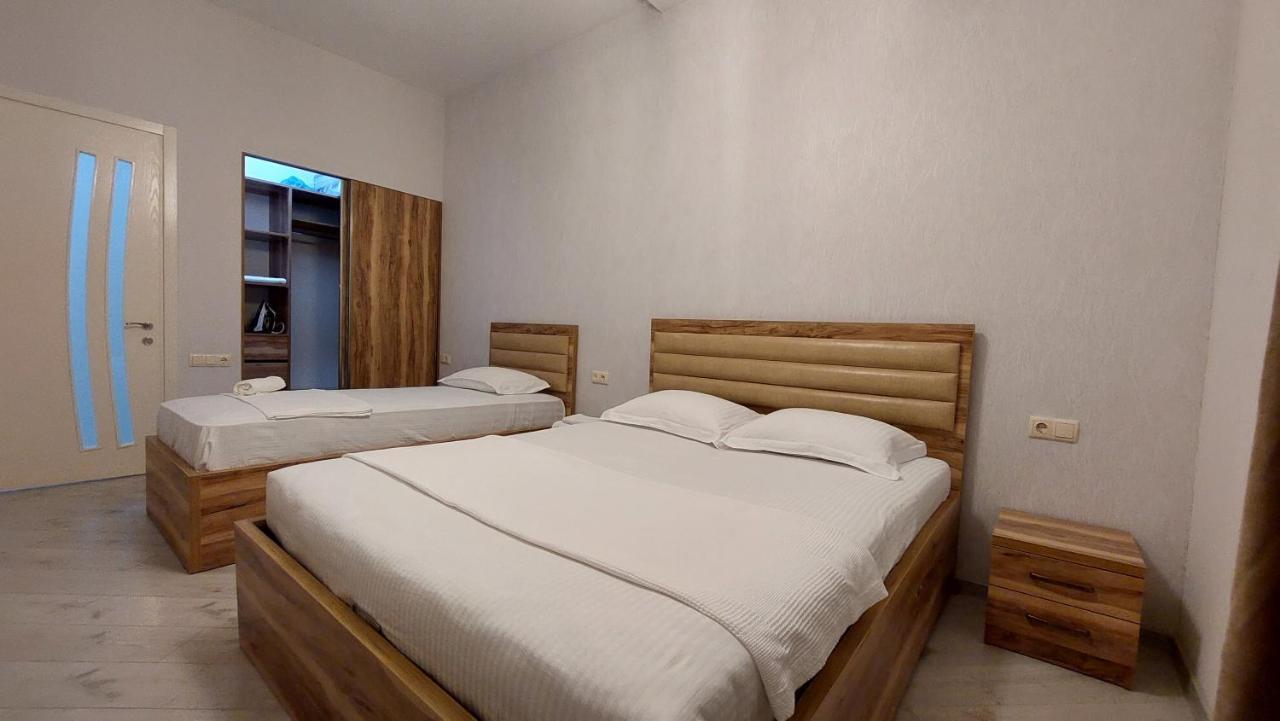 Elit Apartments Батуми Екстериор снимка